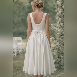Off White Boatneck Midi Wedding Dress Romantic Lace-Up Back and bow Sz 6 NEW